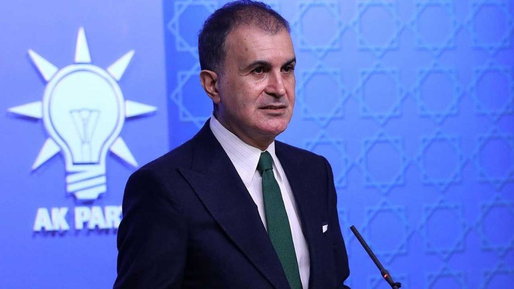 omer-celik:-ozgur-ozel-demokratik-siyaset-konusunda-buyuk-bir-bilincsizlik-sergiliyor