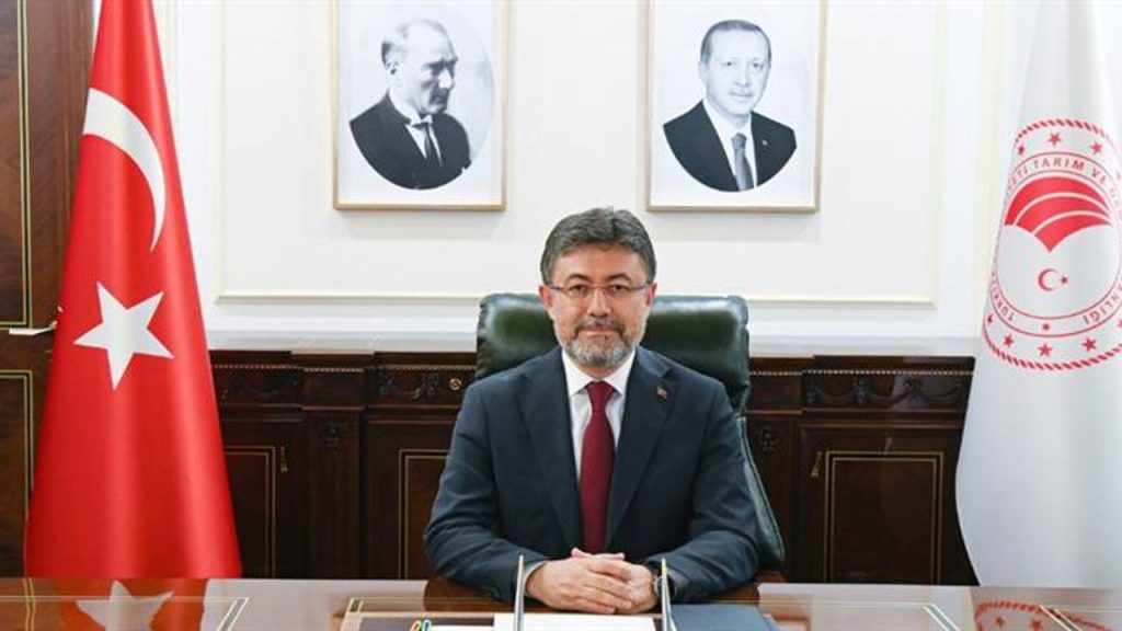 bakan-yumakli’dan-orman-yanginlariyla-ilgili-aciklama