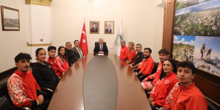 Kars, Avrupa Atletizm Şampiyonası Hazırlıklarının Merkezi Oluyor