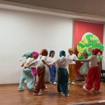 Akyaka’da Miniklerden Tiyatro Gösterisi Büyük Beğeni Topladı